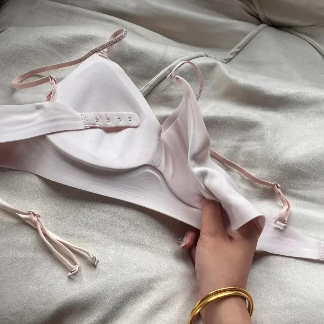 Women's Seamless Milk Skin Dia - Cotton Bra Everyday บทวิจารณ์และราคา